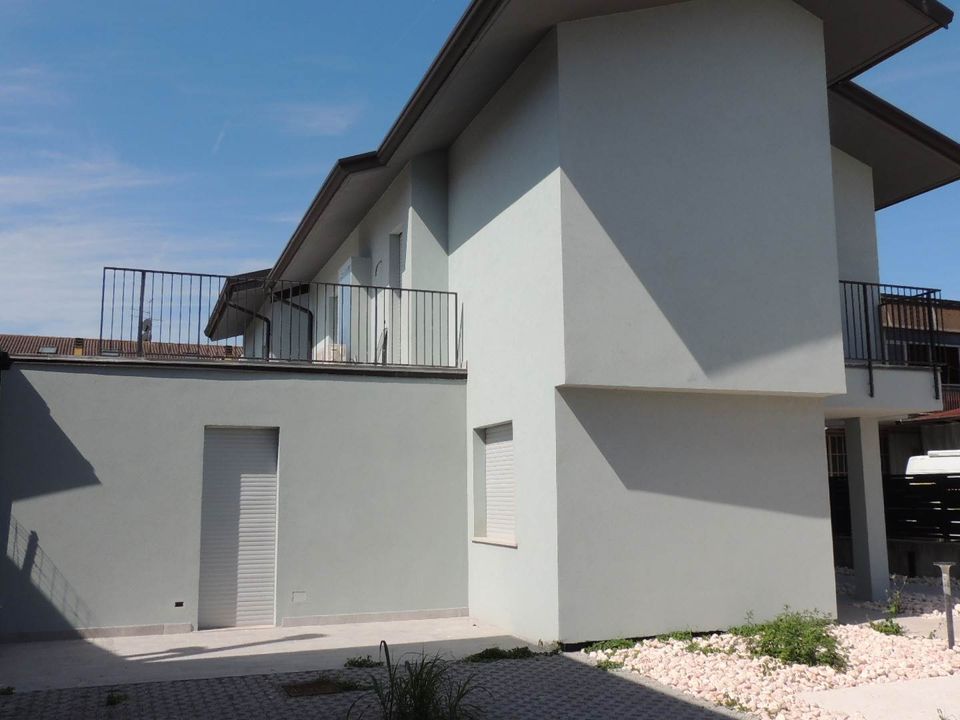 Apartamento en Villafranca di Verona, Verona - foto 1