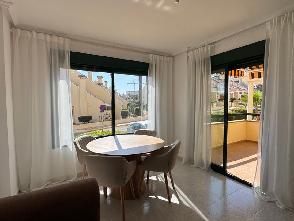 Lejlighed i Dehesa De Campoamor, Alicante - foto 4