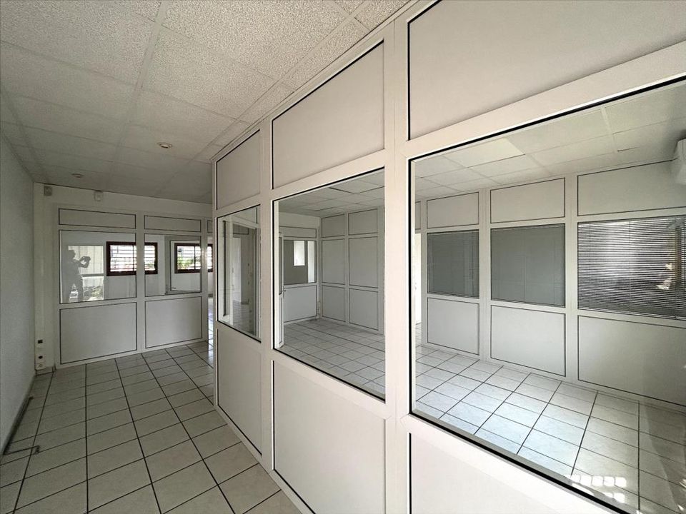 L'establiment comercial a Le Port, La Reunion - foto 3