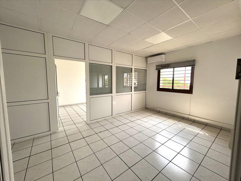 L'establiment comercial a Le Port, La Reunion - foto 4