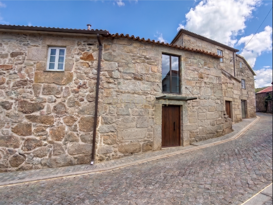 Erhvervsejendom i Penalva do Castelo, Viseu - foto 1