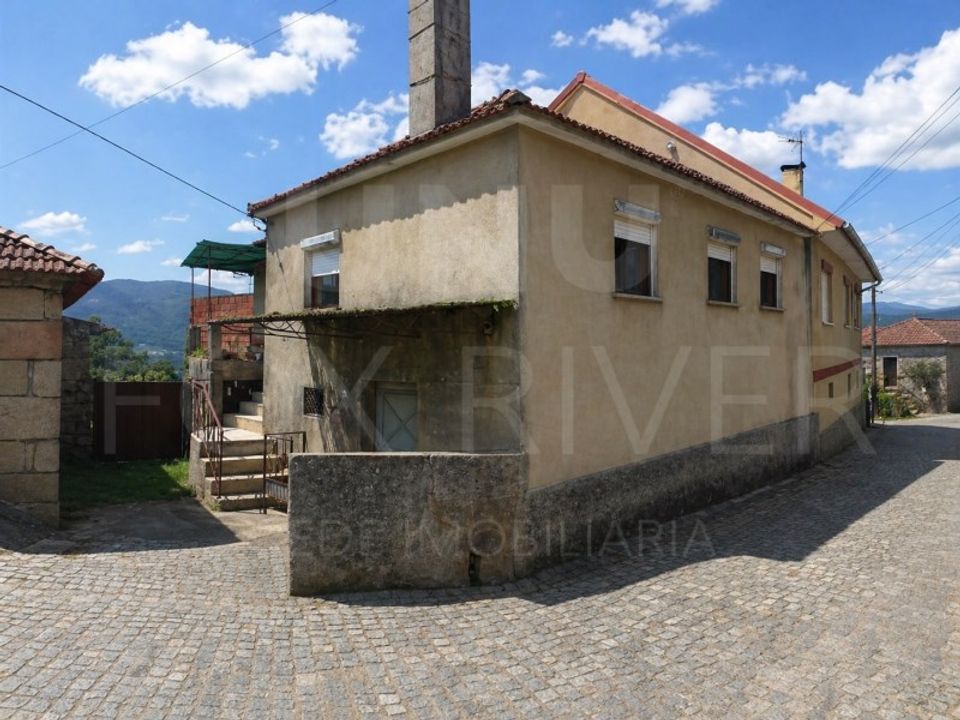 Villa i Prado e Remoaes, Viana do Castelo - foto 1