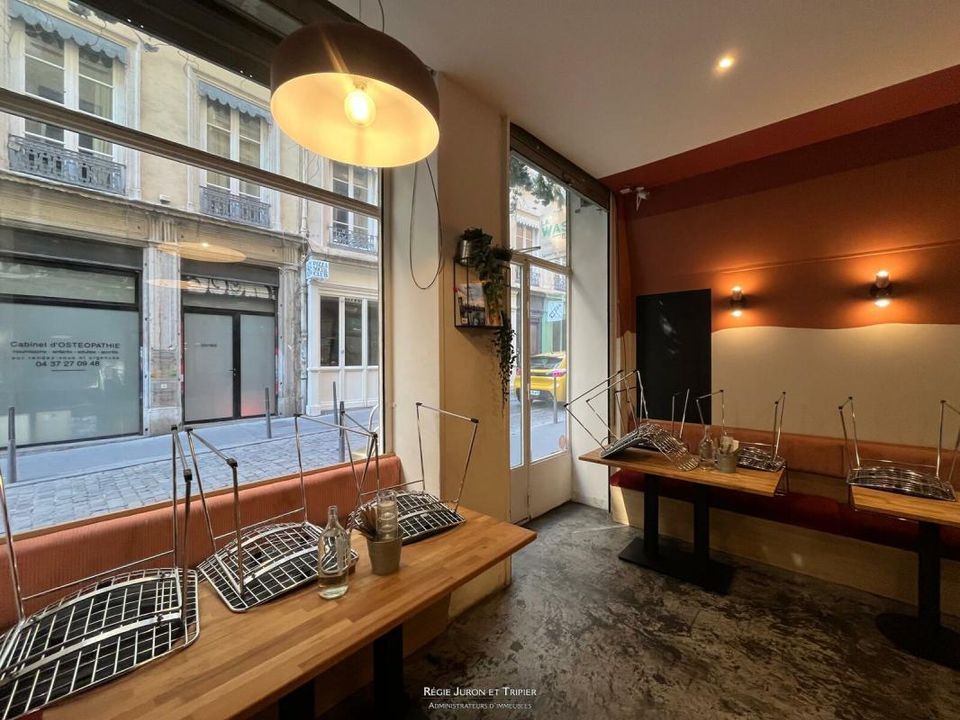 Erhvervsejendom i Lyon, Rhone - foto 2