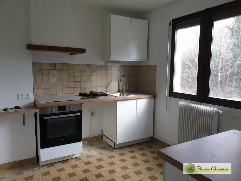 Villa i Gond-Pontouvre, Charente - bilde 4