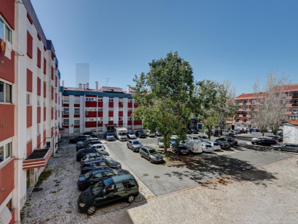 Lejlighed i Belas, Lisbon - foto 1