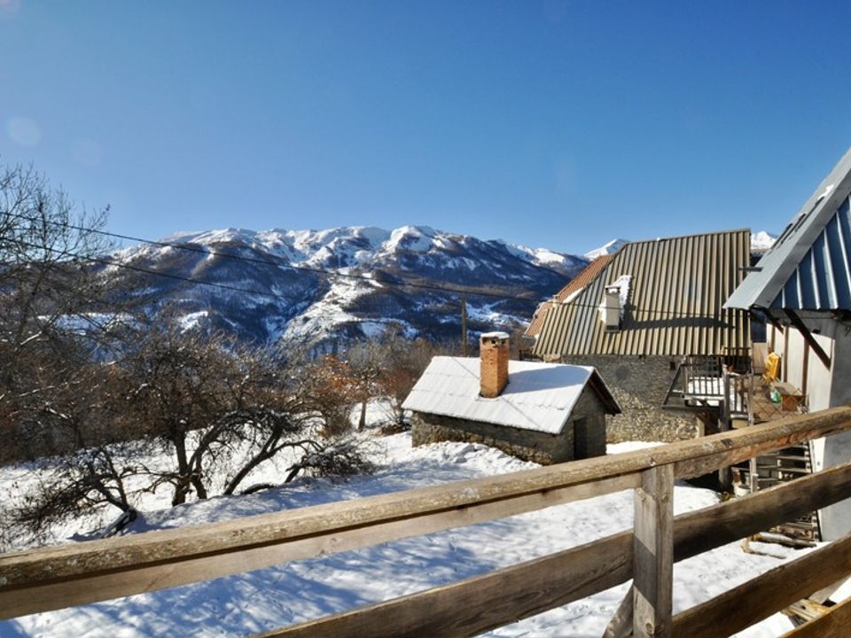Landejendom i Allos, Alpes-de-Haute-Provence - foto 1