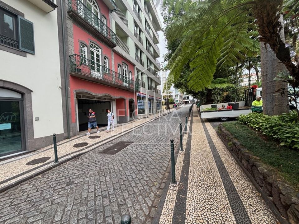 Parkeringsplads i Se, Madeira - foto 4
