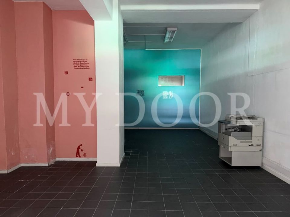 L'establiment comercial a Moscavide, Lisbon - foto 4