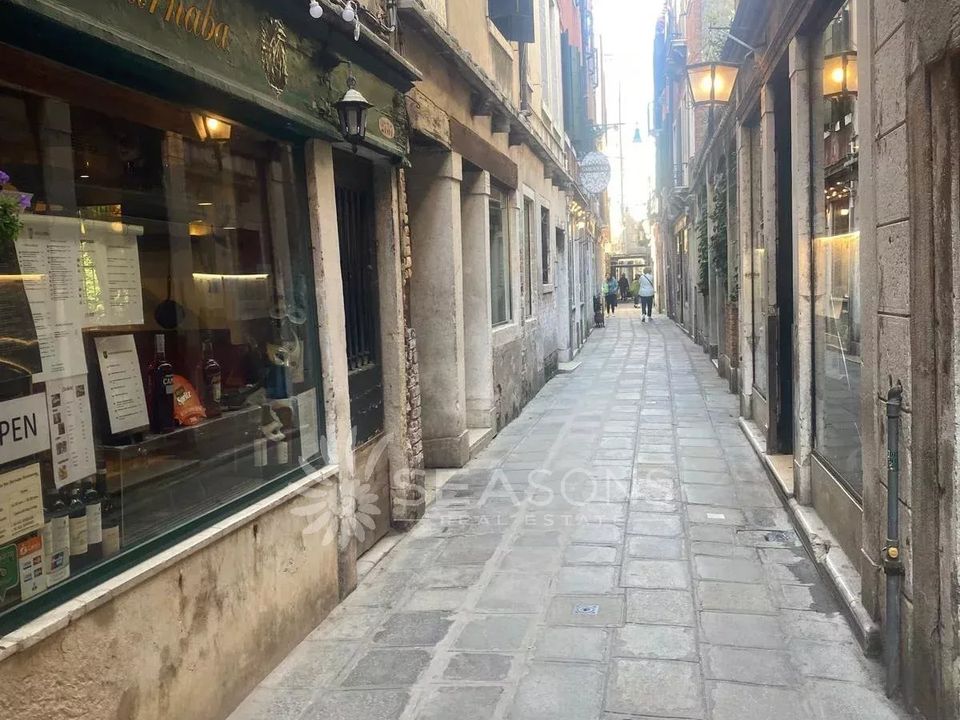 Erhvervsejendom i Venice, Venice - foto 2
