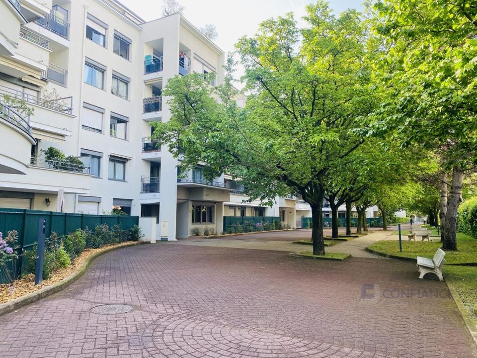 Lejlighed i Villeurbanne, Rhone - foto 1