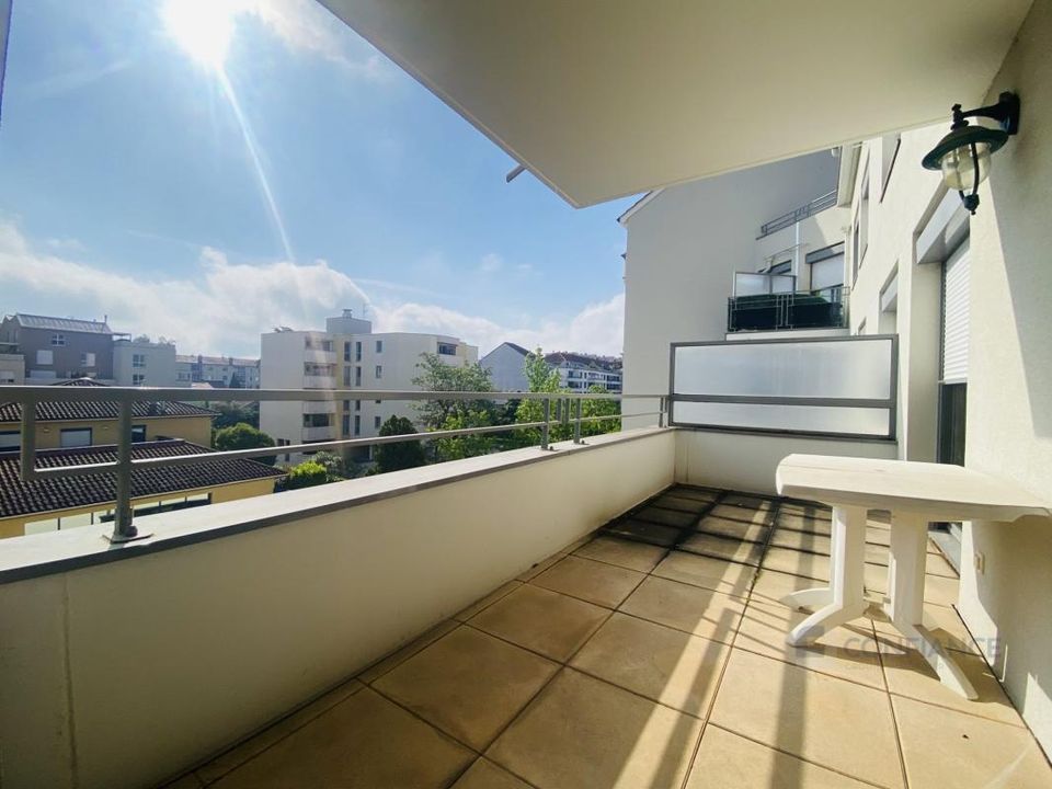 Lejlighed i Villeurbanne, Rhone - foto 3