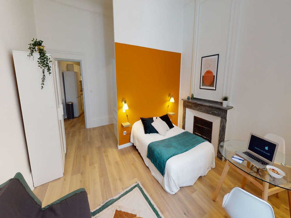 Apartment in Montpellier, Herault - photo 3