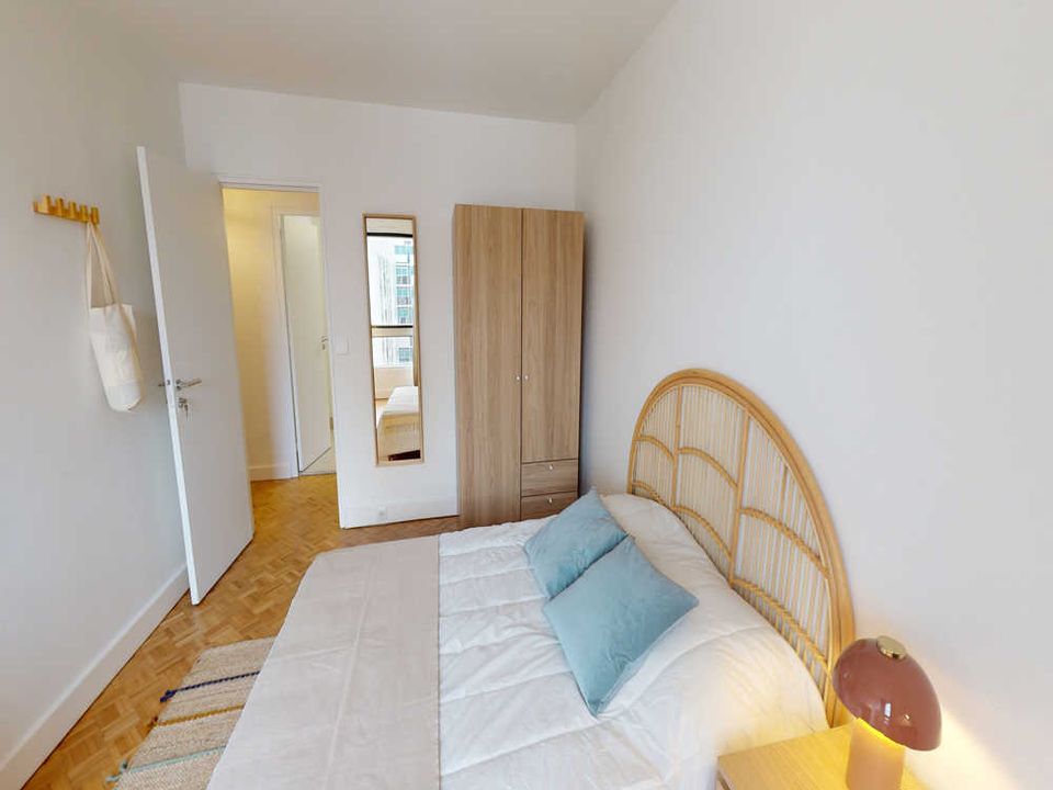 Apartment in Paris, Paris - photo 1