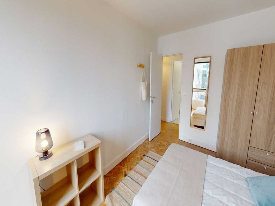 Apartment in Paris, Paris - photo 3
