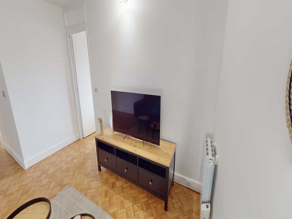 Apartment in Paris, Paris - photo 5