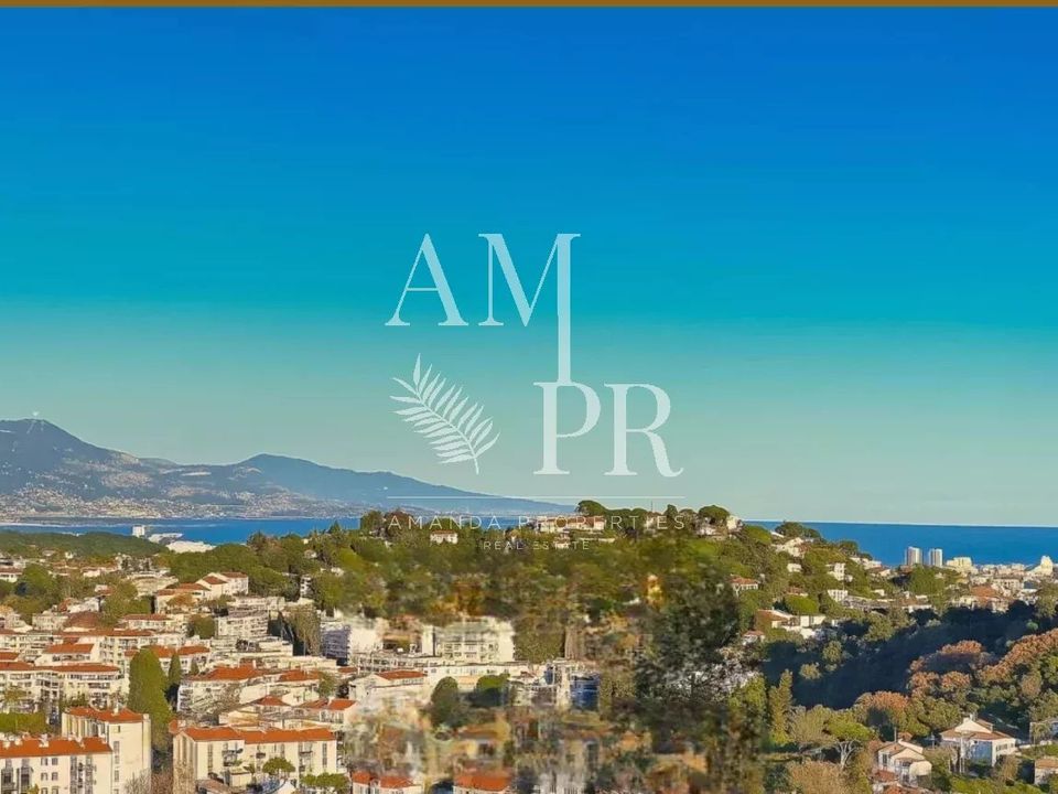 Villa i Vallauris, Alpes-Maritimes - foto 1