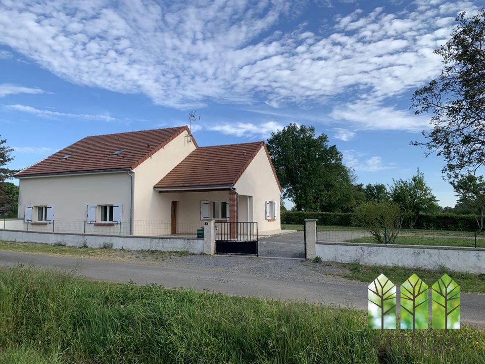 Villa i Feusines, Indre - foto 1