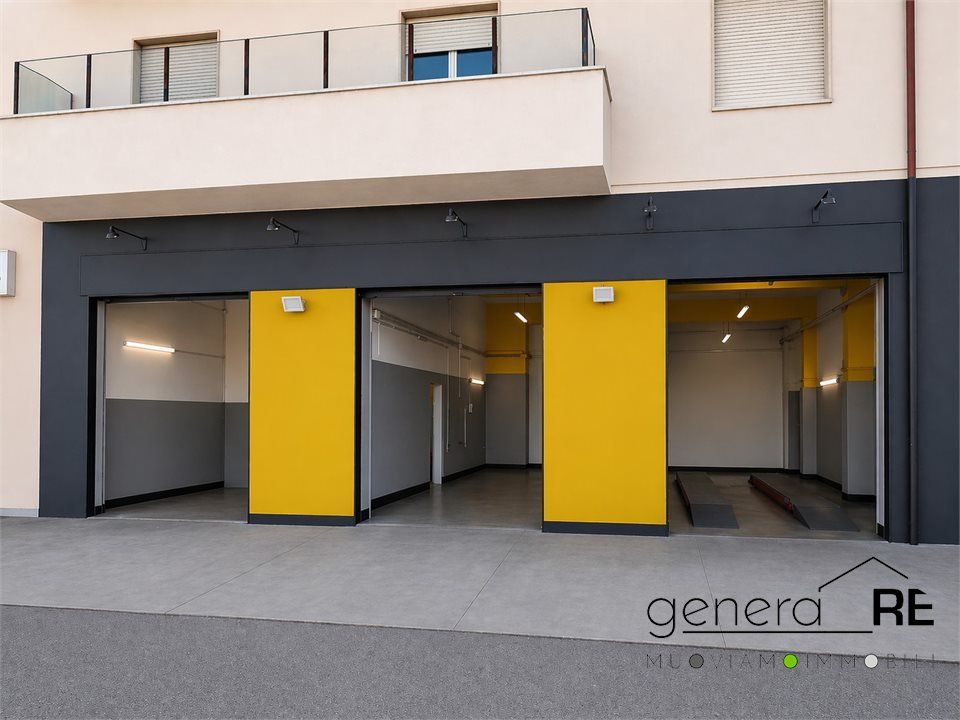 Erhvervsejendom i Pescara, Pescara - foto 1
