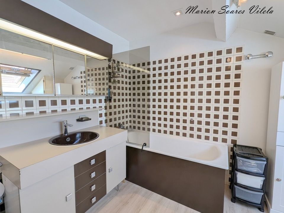 Villa i Chaumes-en-Brie, Seine-et-Marne - foto 5