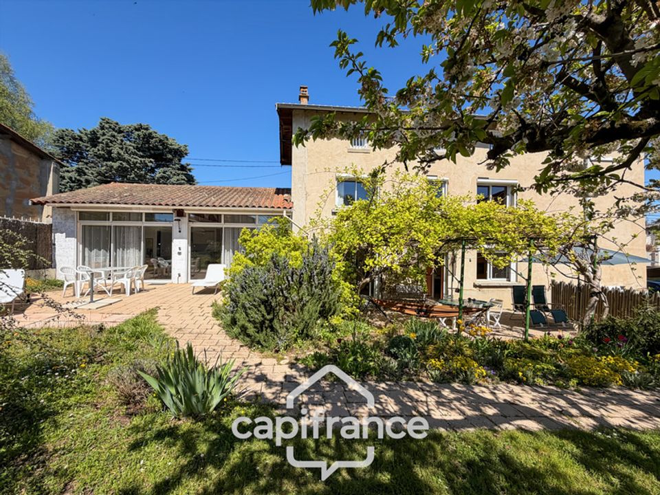 Villa i Saint-Prim, Isere - foto 1
