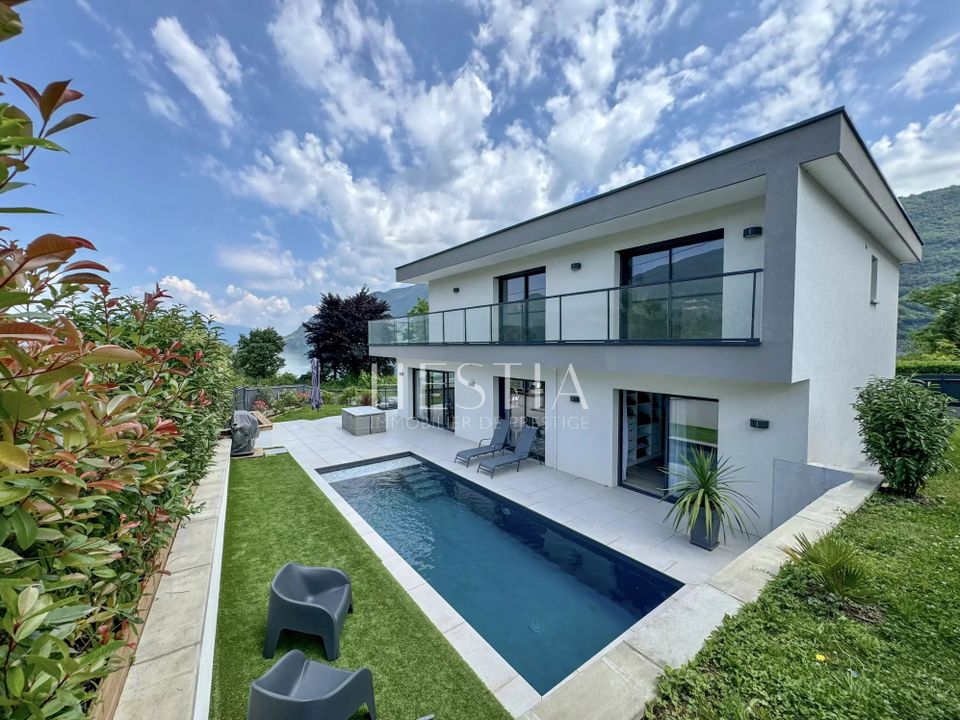 Villa i Brison-Saint-Innocent, Savoie - foto 1