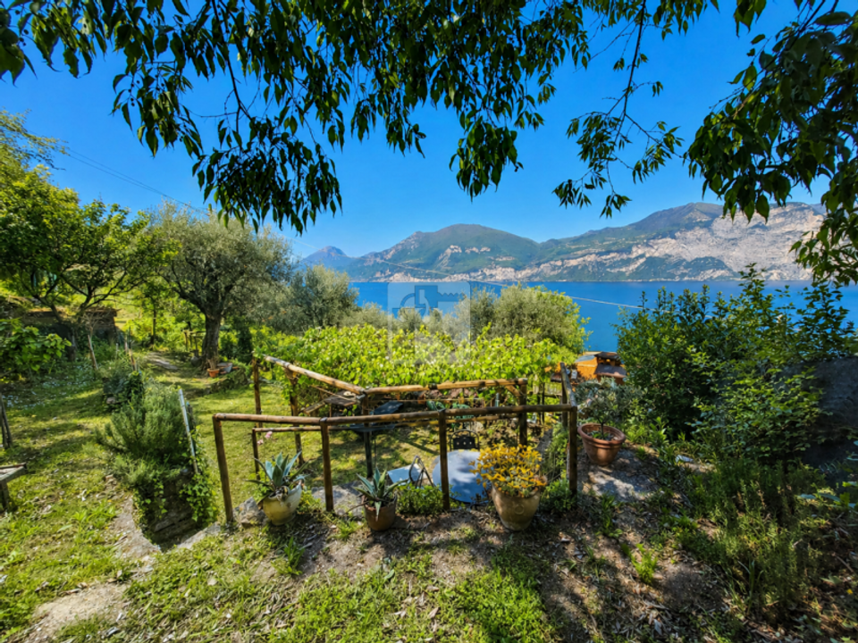 Helårsgrund i Brenzone sul Garda, Verona - foto 1
