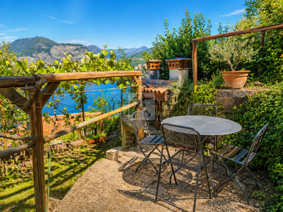 Helårsgrund i Brenzone sul Garda, Verona - foto 2