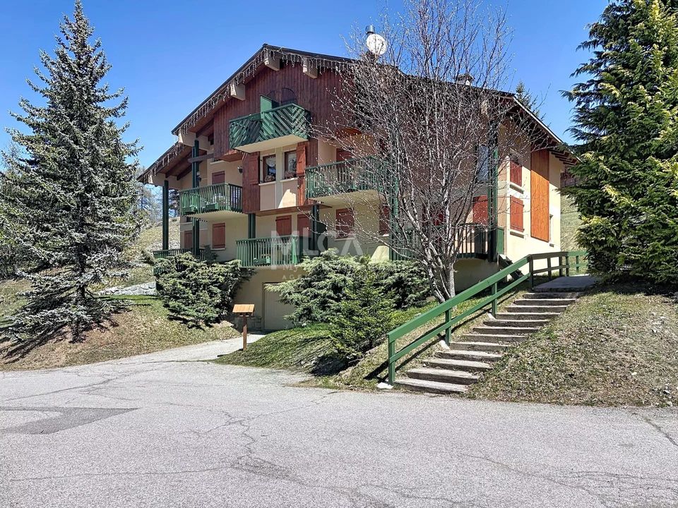 Leilighet i Saint-Étienne-de-Tinée, Alpes-Maritimes - bilde 2
