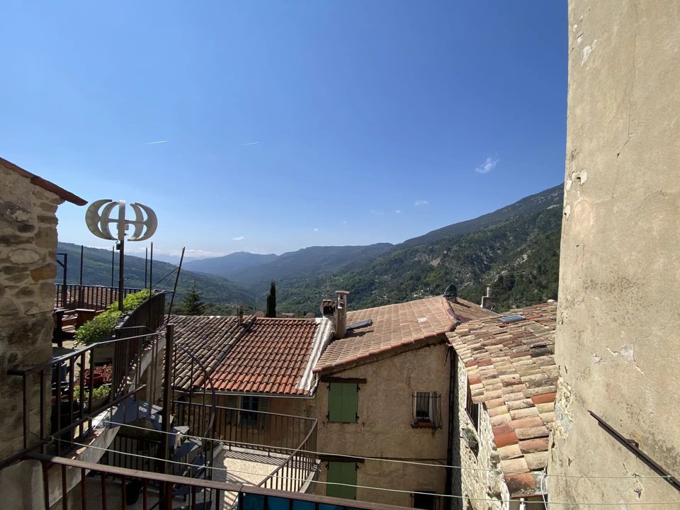 Landejendom i Coaraze, Alpes-Maritimes - foto 1
