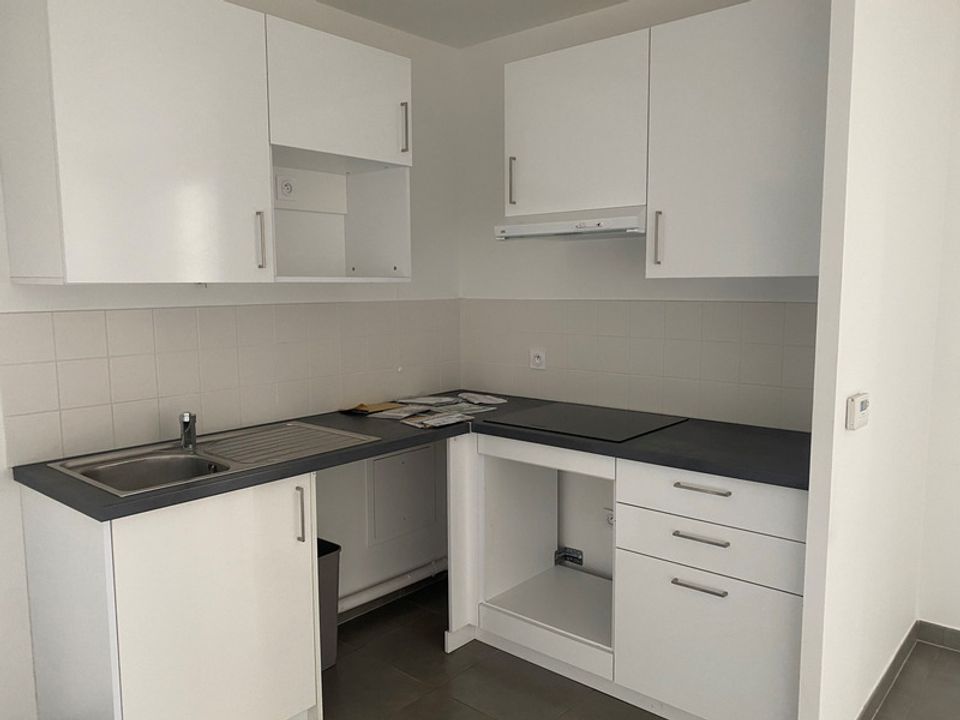 Apartment in Cormeilles-en-Parisis, Val-d'Oise - photo 2