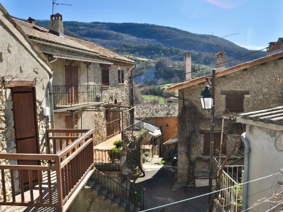 Landsbyhus i Meailles, Alpes-de-Haute-Provence - foto 4