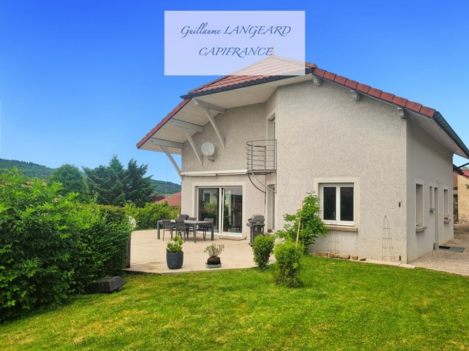 Villa en Saint-Martin-du-Frêne, Ain - foto 1