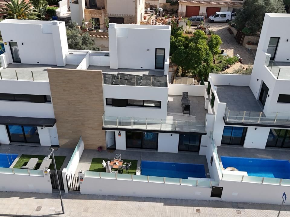 Villa i Villamartin, Alicante - foto 1