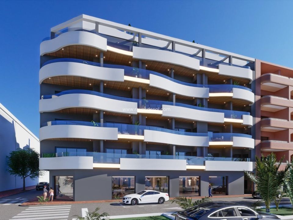 Lejlighed i Torrevieja, Alicante - foto 3