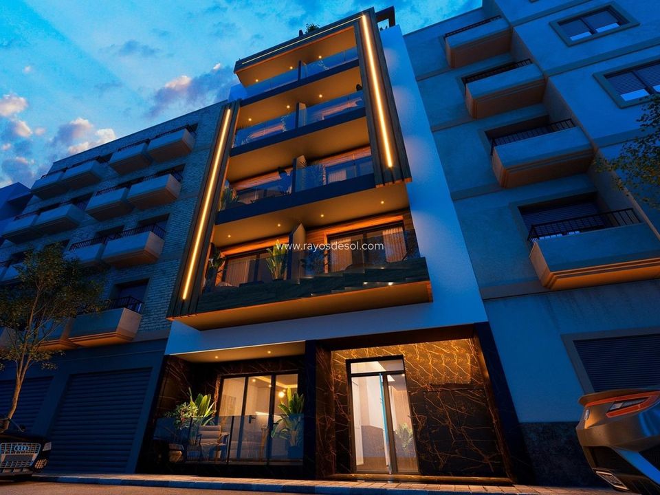 Lejlighed i Torrevieja, Alicante - foto 1