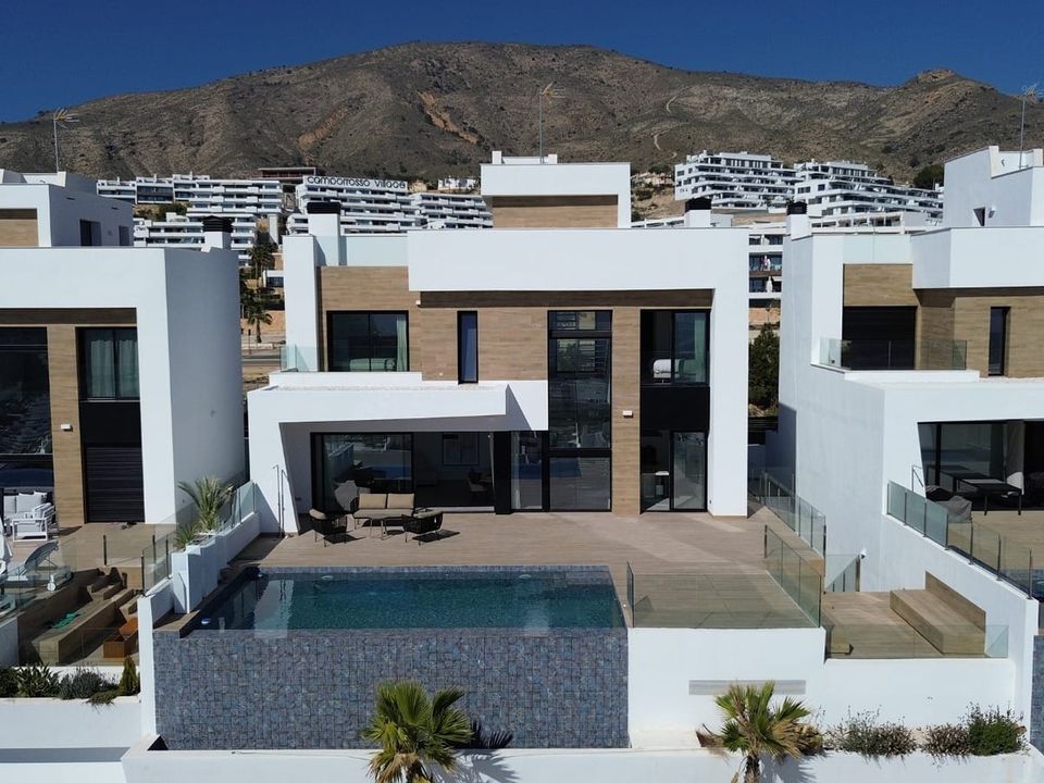 Villa i Finestrat, Alicante - foto 1