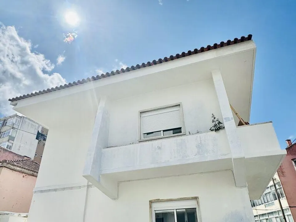 Byhus i Almada, Setubal - foto 2