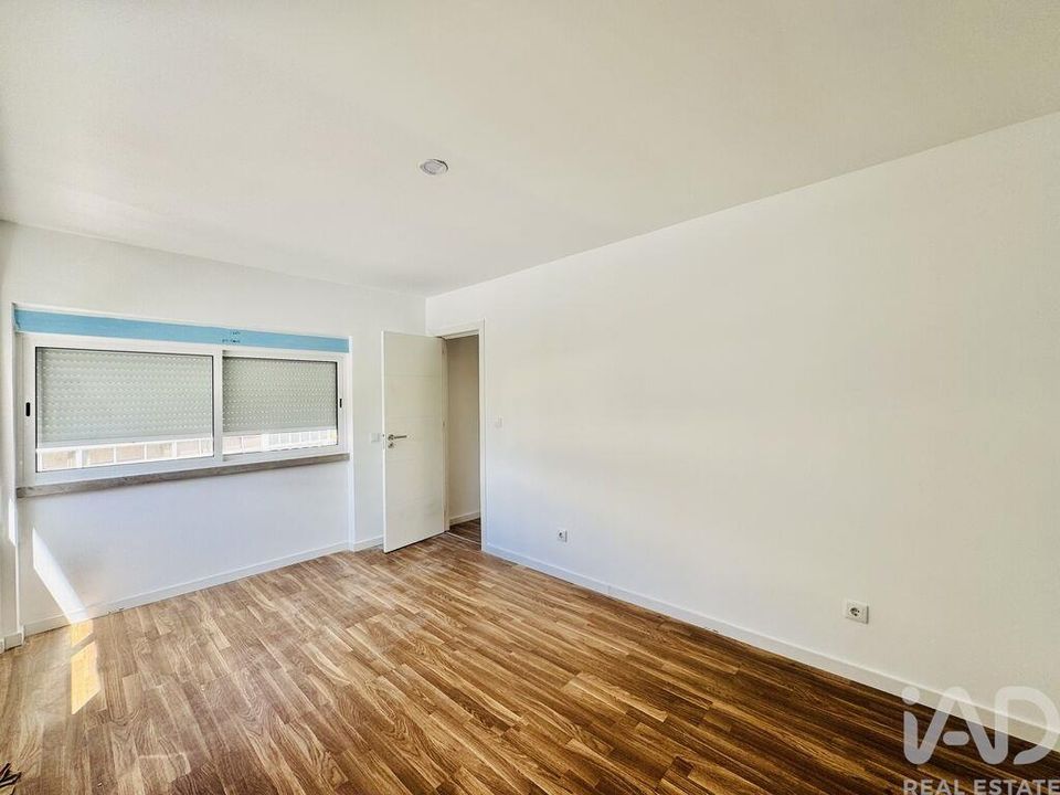 Byhus i Almada, Setubal - foto 5
