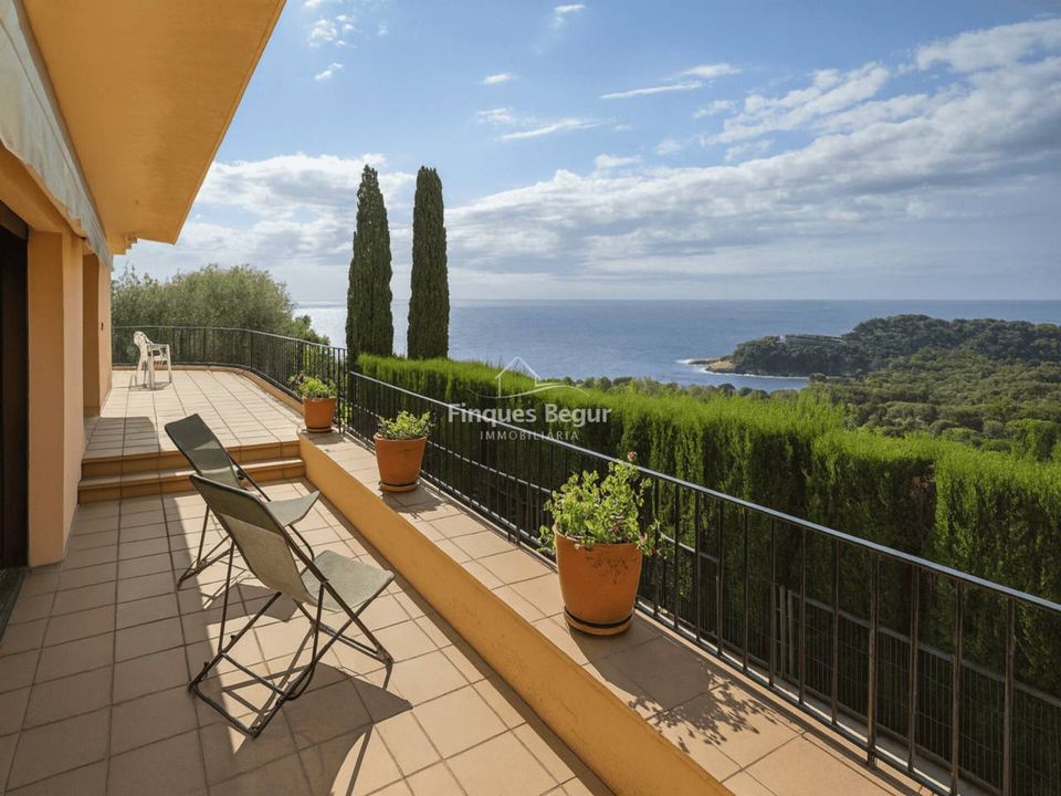 Villa i Begur, Gerona - foto 1
