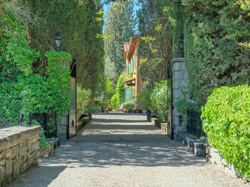 Villa i Grasse, Alpes-Maritimes - foto 1