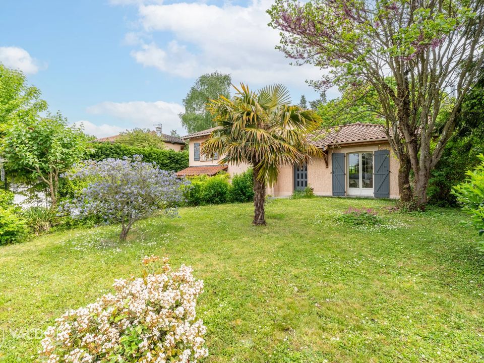 Villa i Neuville-sur-Saône, Rhone - foto 2