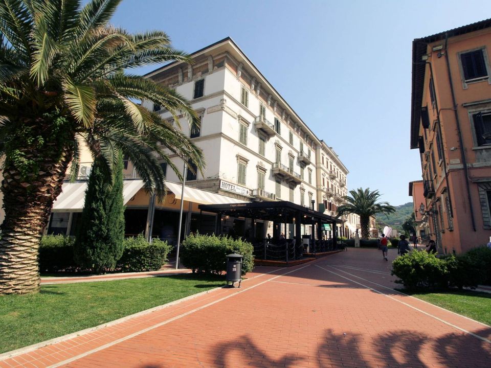 Lejlighed i Montecatini Terme, Pistoia - foto 1