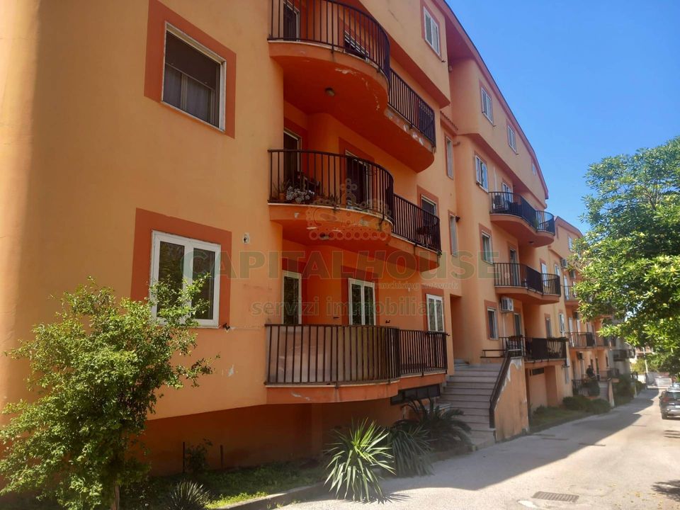 Apartamento em Sirignano, Avellino - foto 1