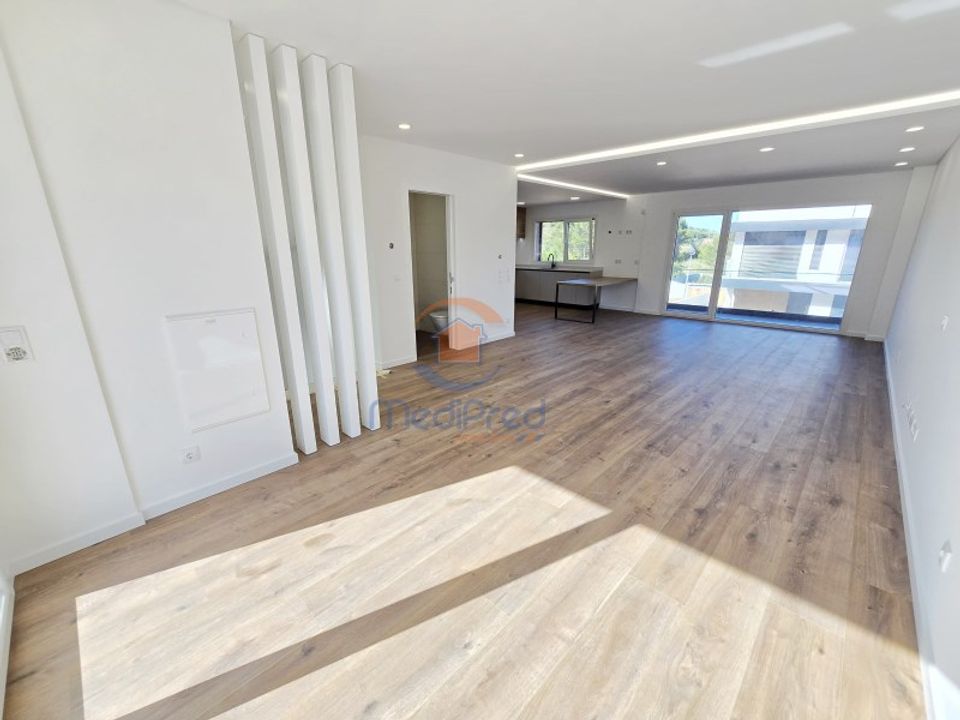 Villa i Santa Iria de Azoia, Lisbon - foto 1