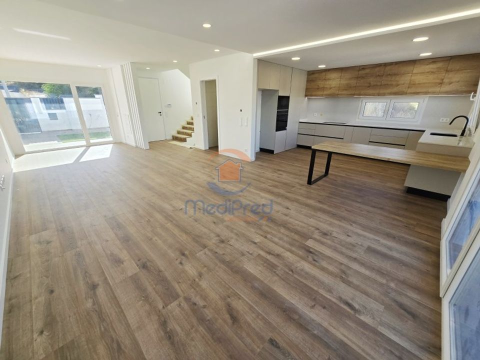 Villa i Santa Iria de Azoia, Lisbon - foto 2