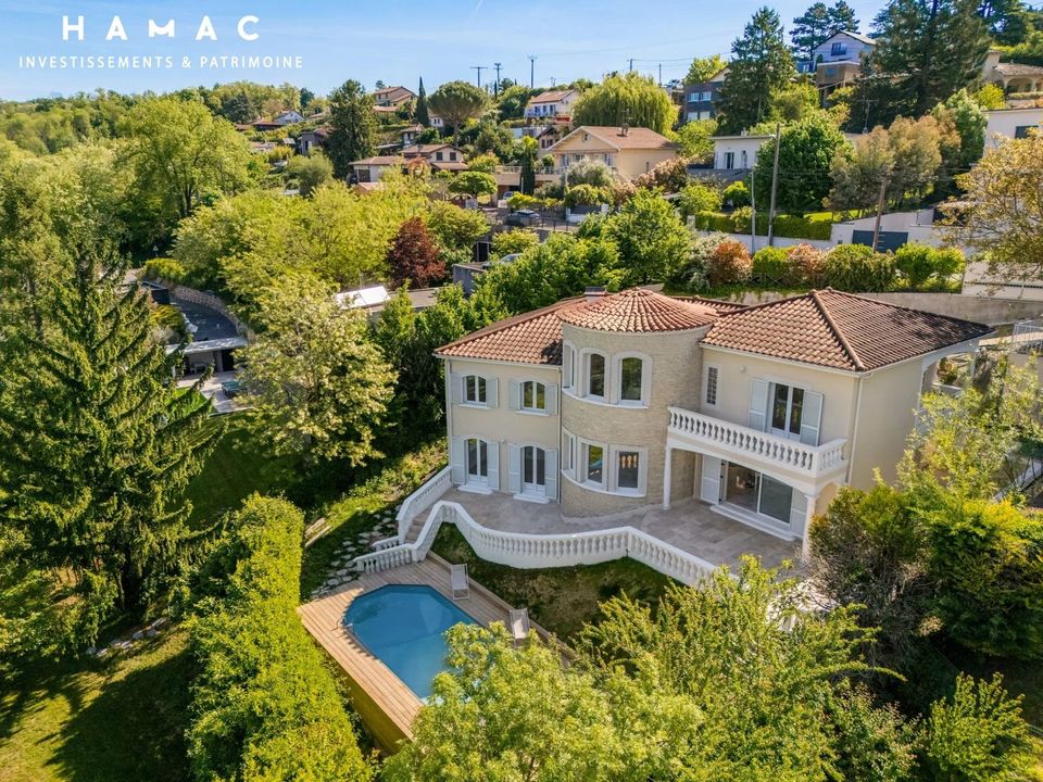 Villa i Rochetaillée-sur-Saône, Rhone - foto 1