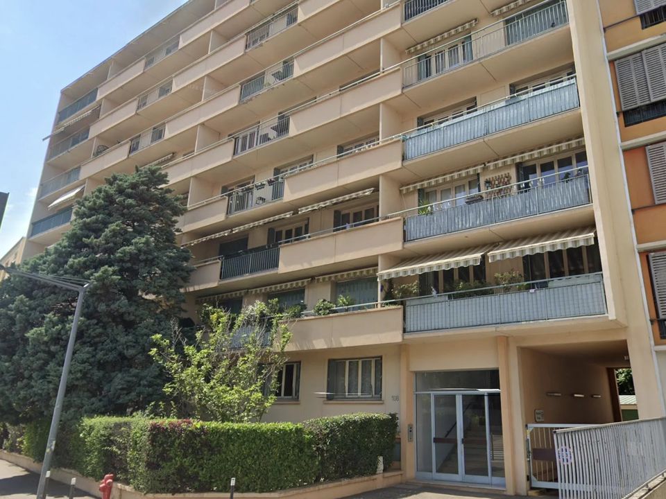 Garage i Lyon, Rhone - foto 1