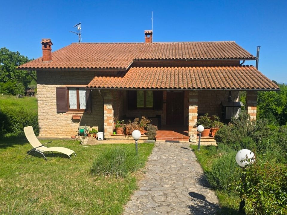 Villa i Baschi, Terni - foto 1