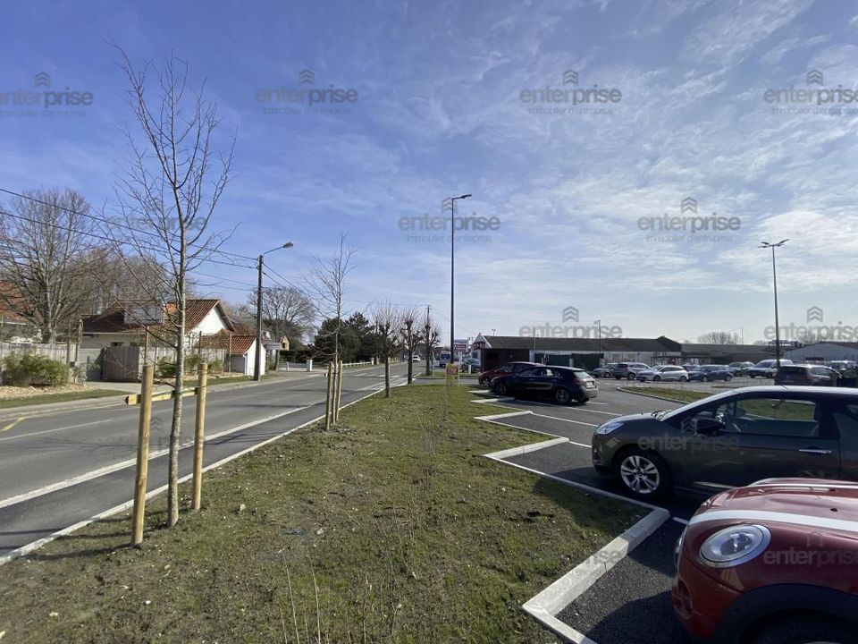 Erhvervsejendom i Cucq, Pas-de-Calais - foto 2