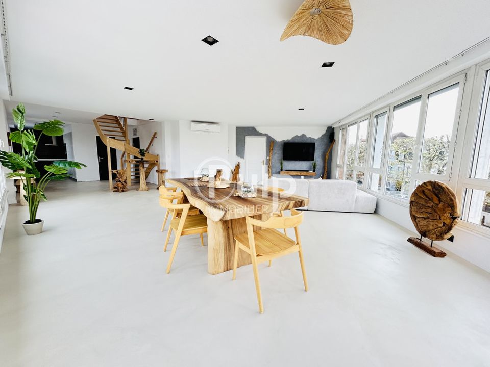 Duplex en Lens, Pas-de-Calais - foto 1